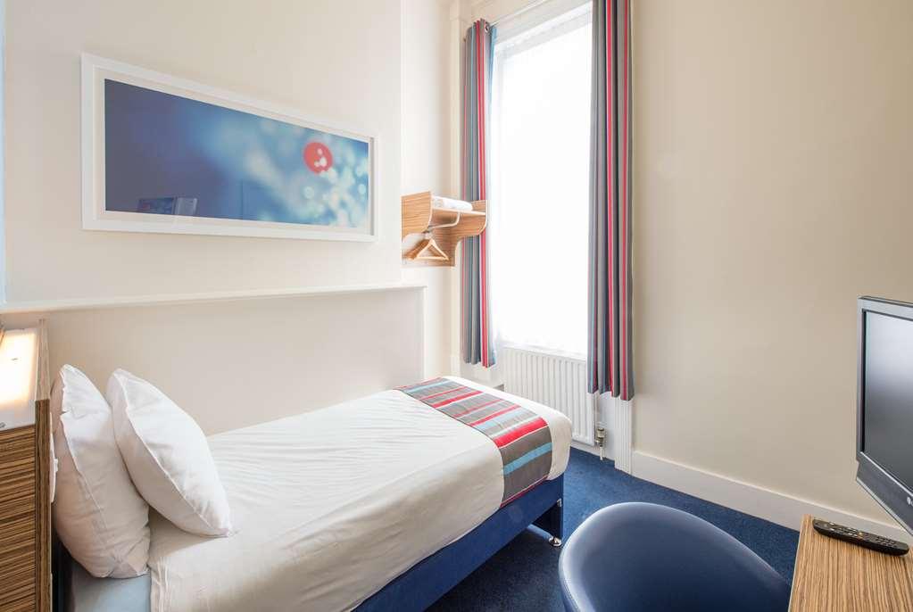 Travelodge Redhill Redhill  Habitación foto