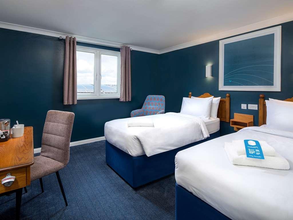 Travelodge Redhill Redhill  Habitación foto