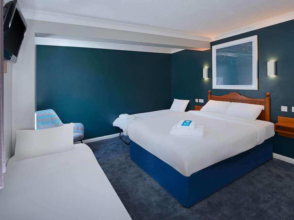 Travelodge Redhill Redhill  Habitación foto