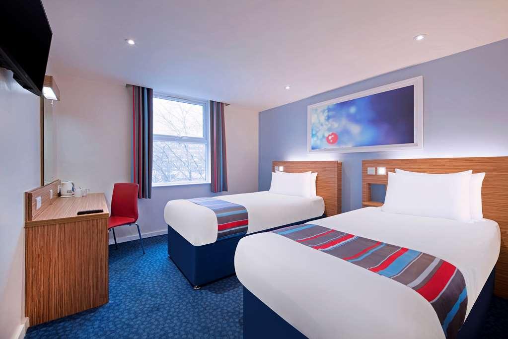 Travelodge Redhill Redhill  Habitación foto